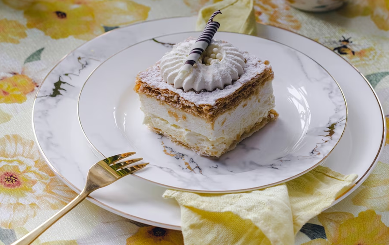 Десертна тарілка MARBER білий 56545-BIA-TALD фото